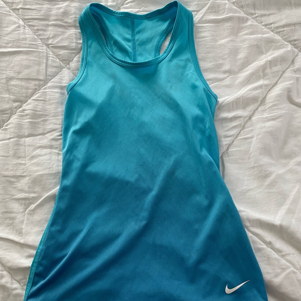 NIKE Tank Top